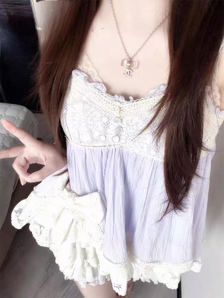 Coquette Ryousangata Dollcore  - Lace Trim Cami recensione e prezzo
