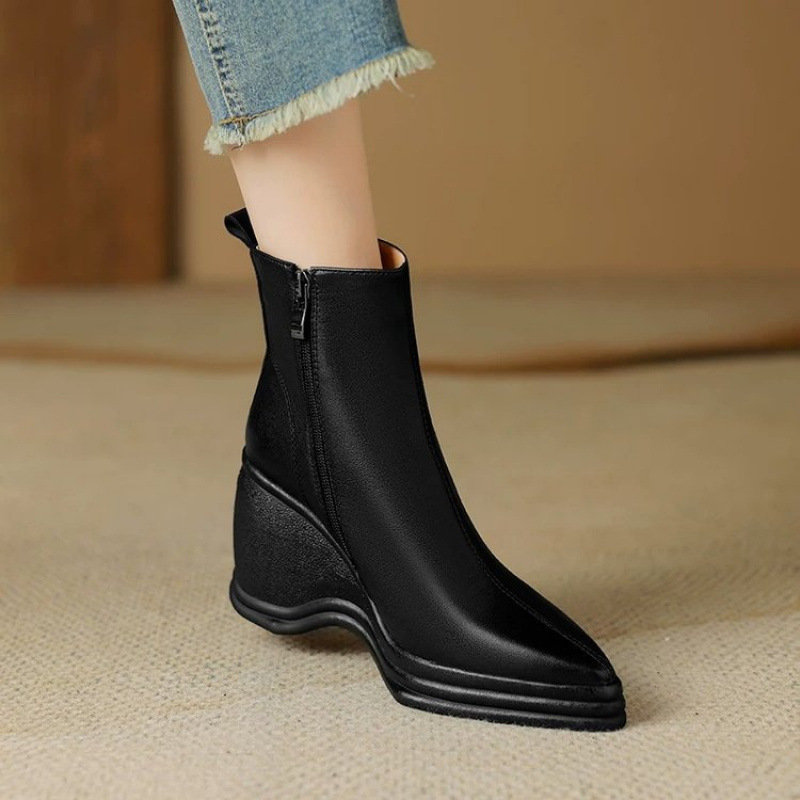Nuovi Stivaletti con Zeppa a P - Women'S Fashion Korea recensione e prezzo
