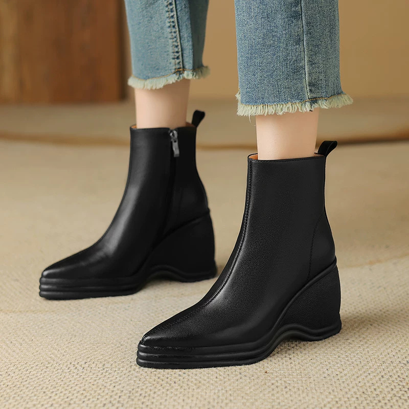 Nuovi Stivaletti con Zeppa a P - Women'S Fashion Korea recensione e prezzo